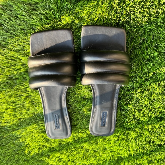 Topshop Pampas Padded Flat Sandals in Black - Picture 5 of 8